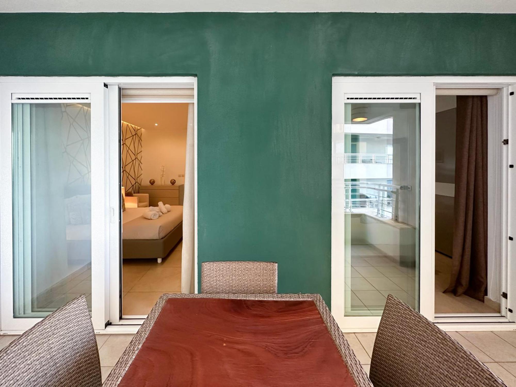 Luxury Seafront 3Br With Pool By Arcobnb Sliema Exteriér fotografie