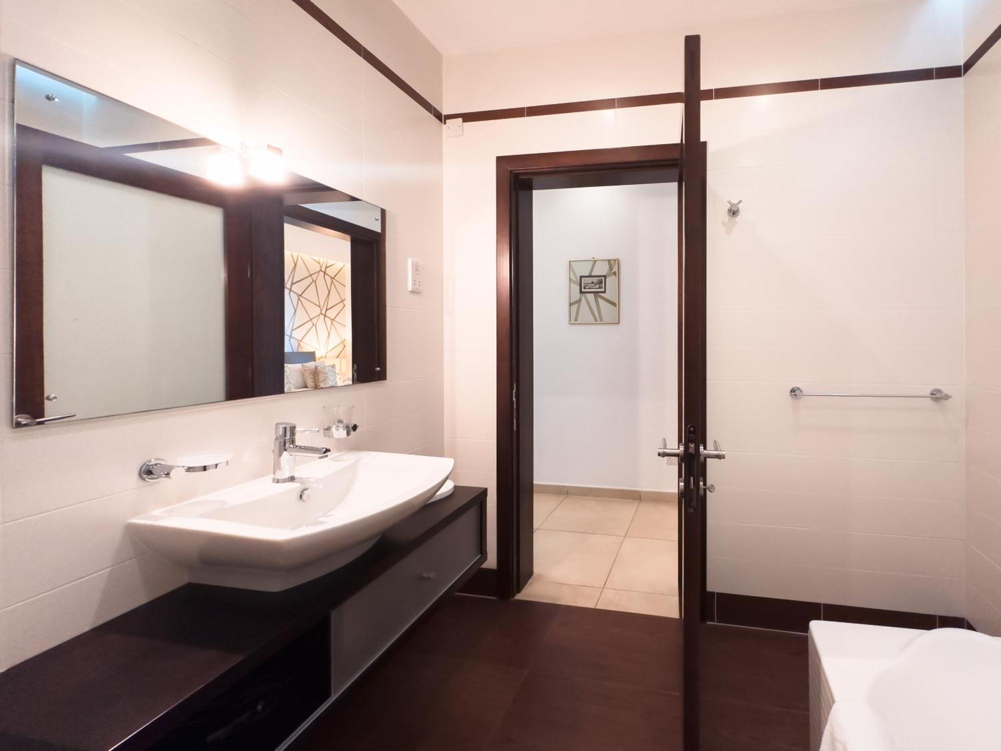 Luxury Seafront 3Br With Pool By Arcobnb Sliema Exteriér fotografie